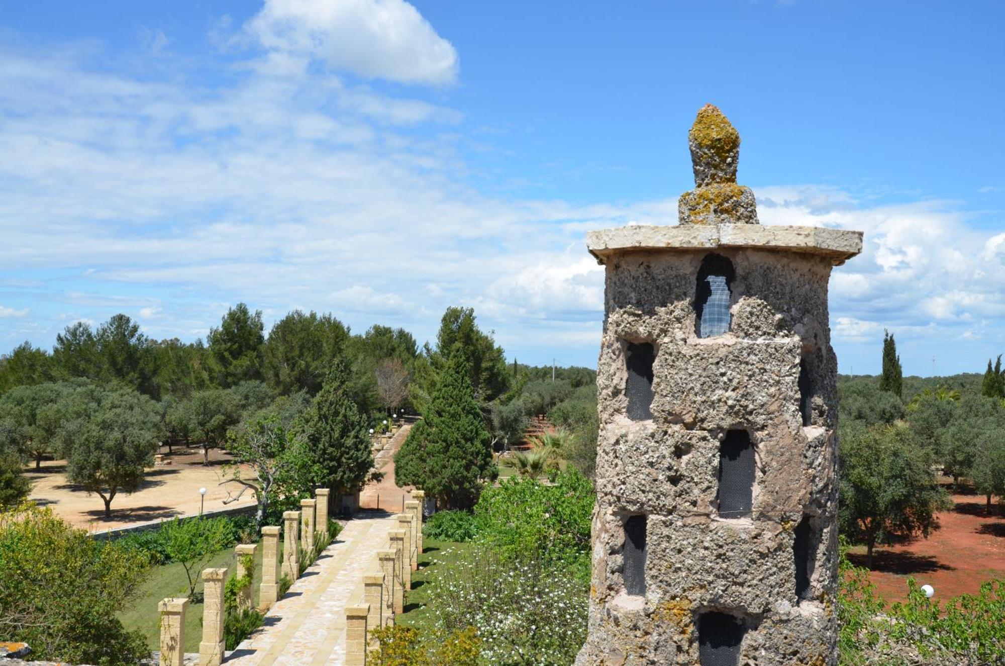Tenuta Masseria & Spa Chicco Rizzo Sternatia Luaran gambar