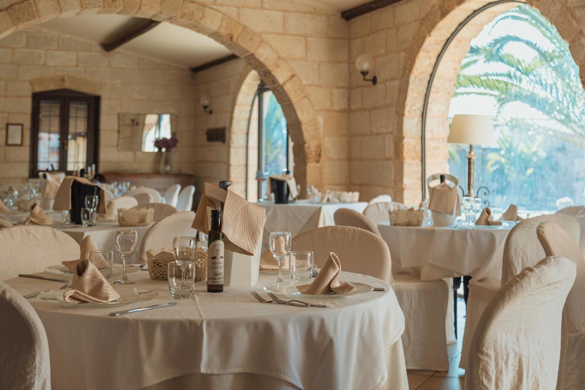 Tenuta Masseria & Spa Chicco Rizzo Sternatia Luaran gambar
