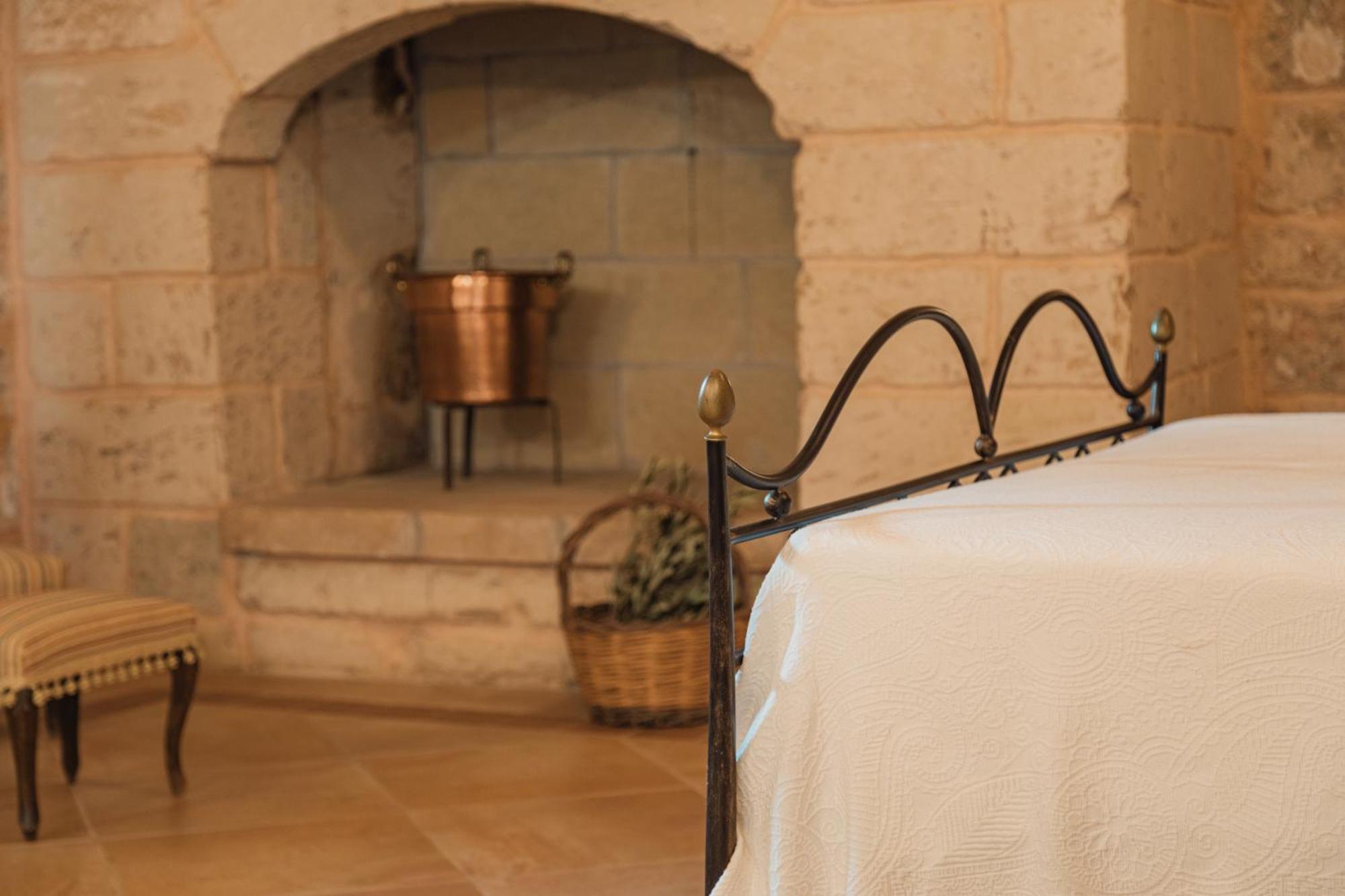 Tenuta Masseria & Spa Chicco Rizzo Sternatia Luaran gambar