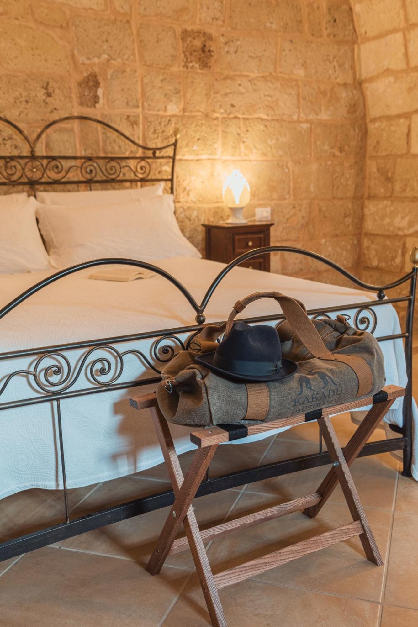 Tenuta Masseria & Spa Chicco Rizzo Sternatia Luaran gambar